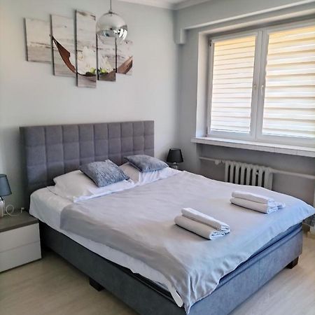 Restauracja Pod Jablonia Hotel Lacko Bagian luar foto